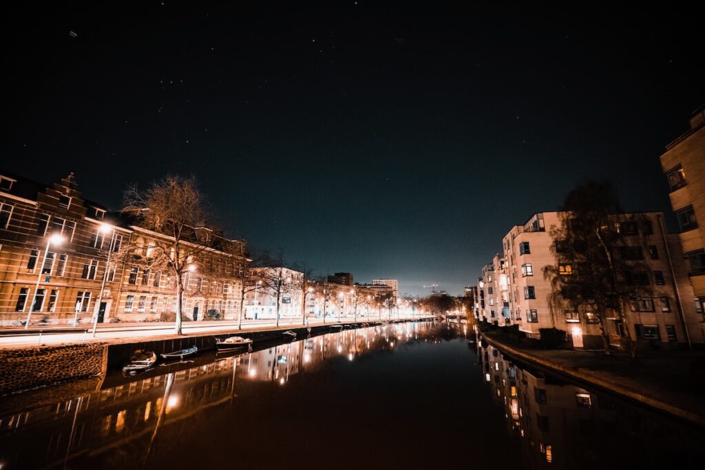 Amsterdam Innenstadt bei Nacht